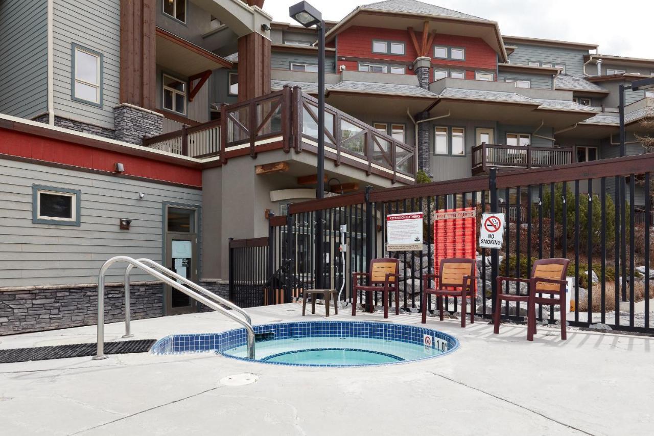 Newly Renovated Grizzly Lodge, Spacious 3Br 2Ba With Open Pool, Hot Tub Canmore Exterior foto